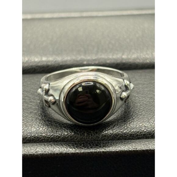 New Condition Sterling Silver Onyx Cross Ring Size 7 - Picture 9 of 9